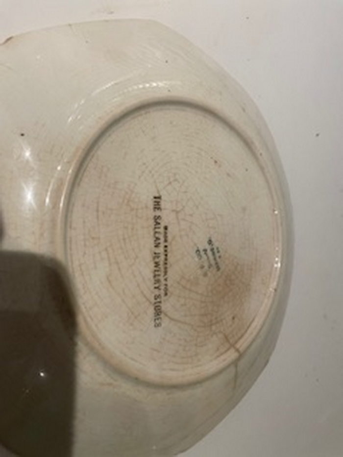 Sallan Jewelers - From Ruthellen Bunis (newer photo)